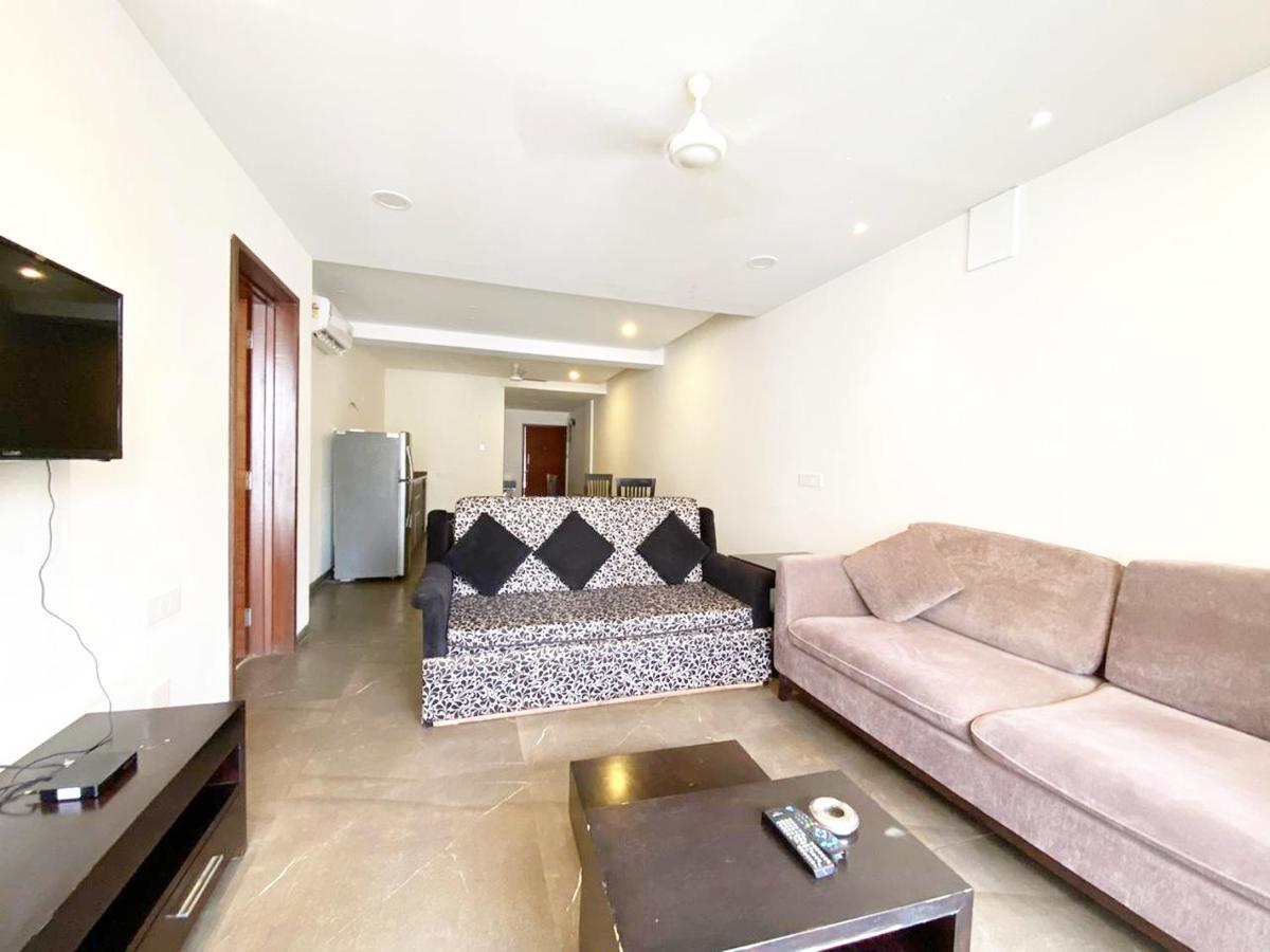 Aarju Luxurious Wave Apartment Калангуте Екстериор снимка