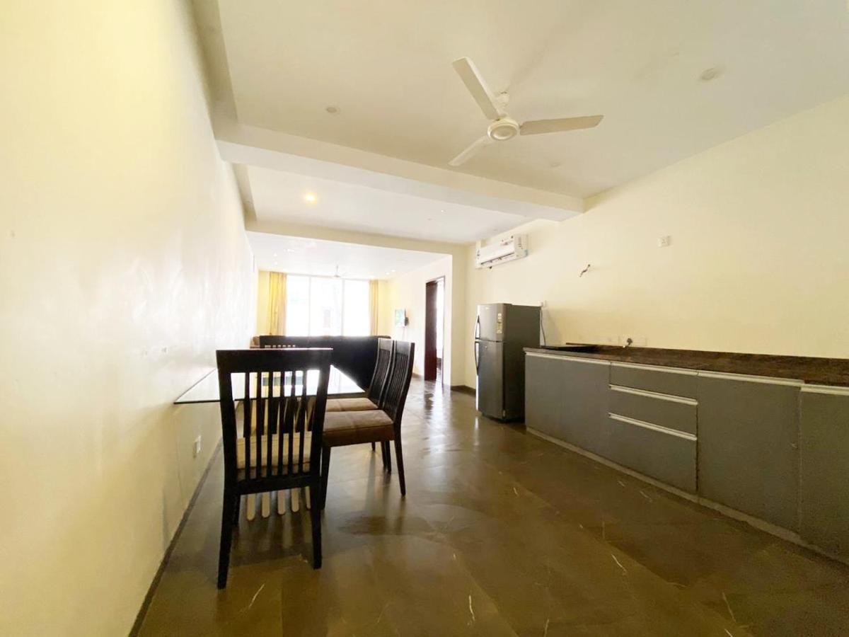 Aarju Luxurious Wave Apartment Калангуте Екстериор снимка